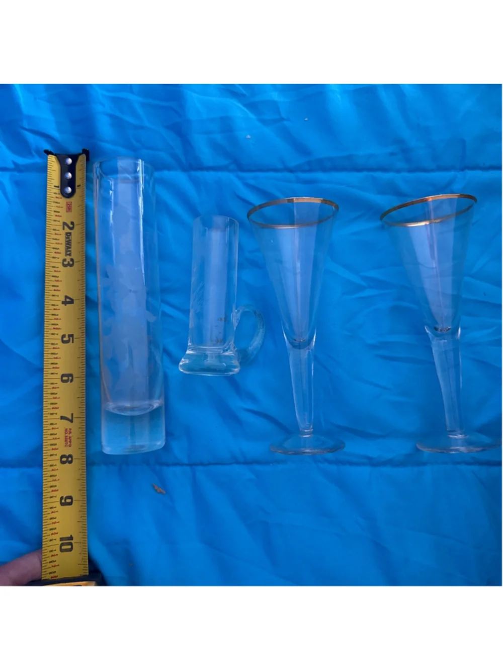Vintage Set of 4 Clear Glass shot glasses with Gold Rim and Etched Floral
